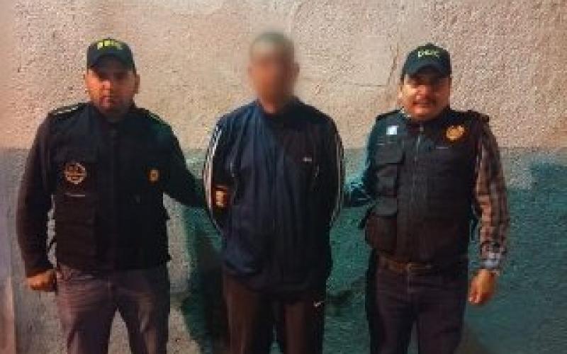 Expulsan a salvadoreño y remiten a cinco hondureñas 