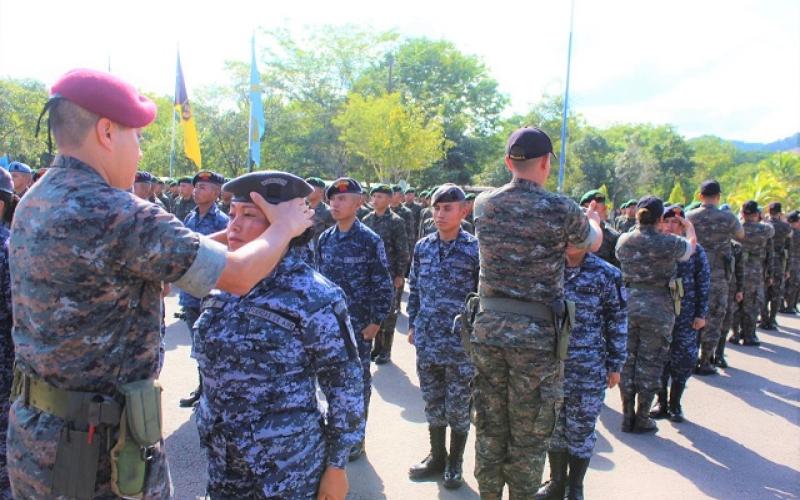 Ciudadanos, culminaron su entrenamiento convirtiéndose en soldados del Ejército de Guatemala