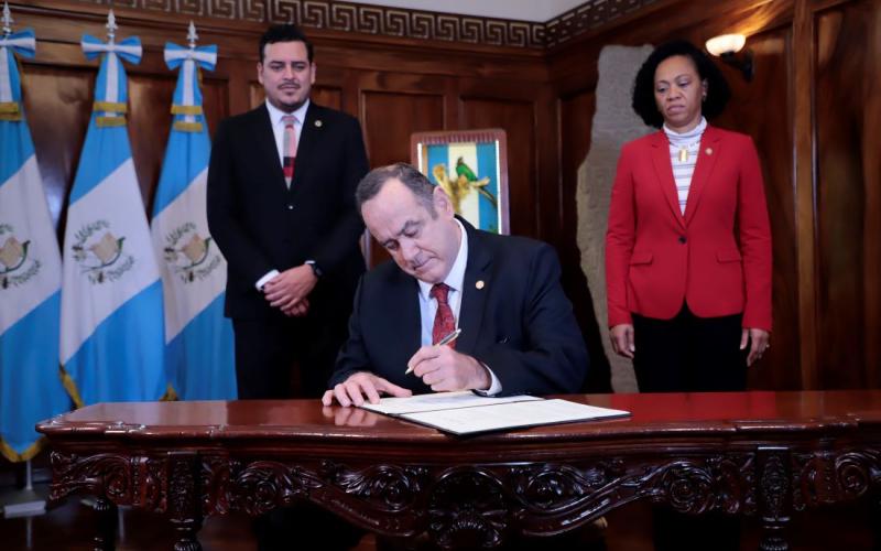 Presidente Alejandro Giammattei 