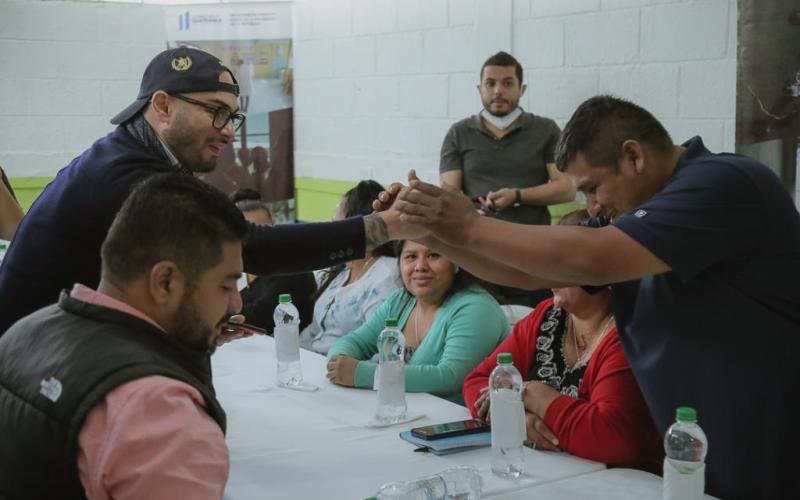 El secretario Francisco Molina presidió la reunión