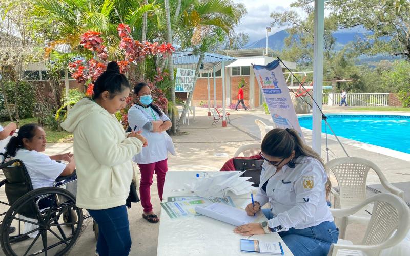 MARN capacita sobre el Reglamento 164-2021 a recicladores de cuatro departamentos