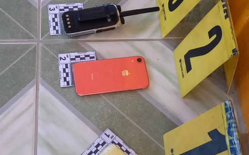 Detienen a cuatro personas e incautan droga en allanamientos