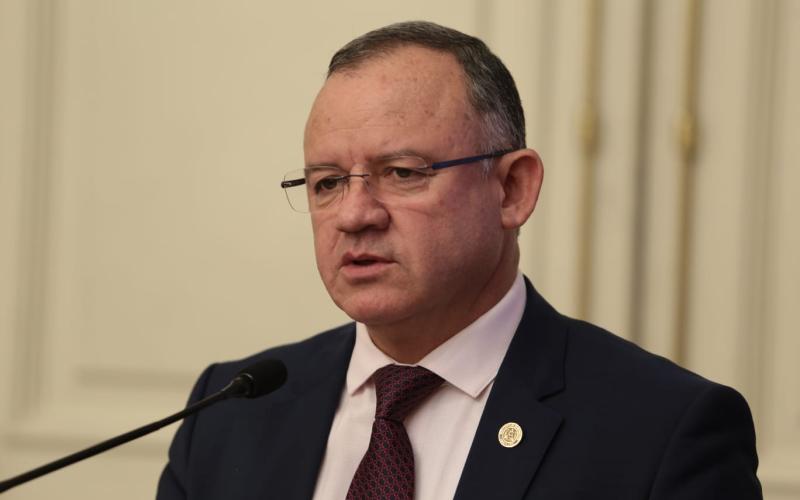 Ministro de Gobernación confirma tercer golpe al narcotráfico en la semana