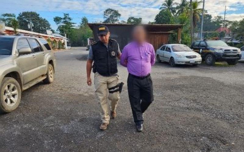 Capturan a presunto violador en Livingston Izabal