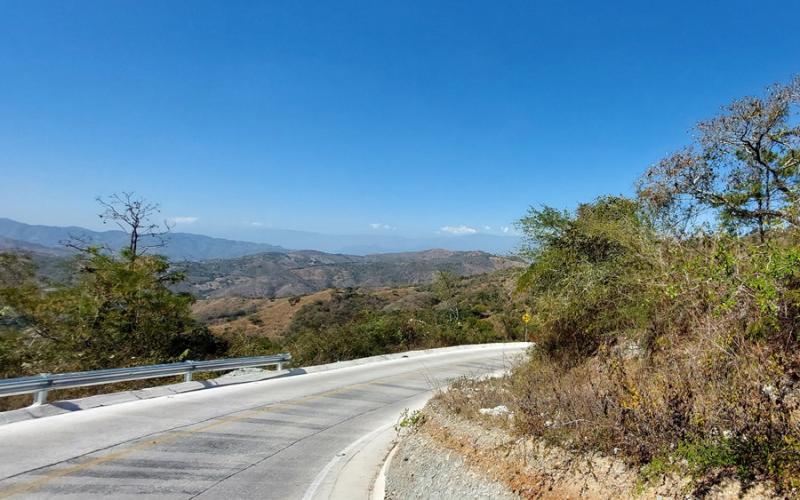 Fodes mejora camino en San Diego, Zacapa