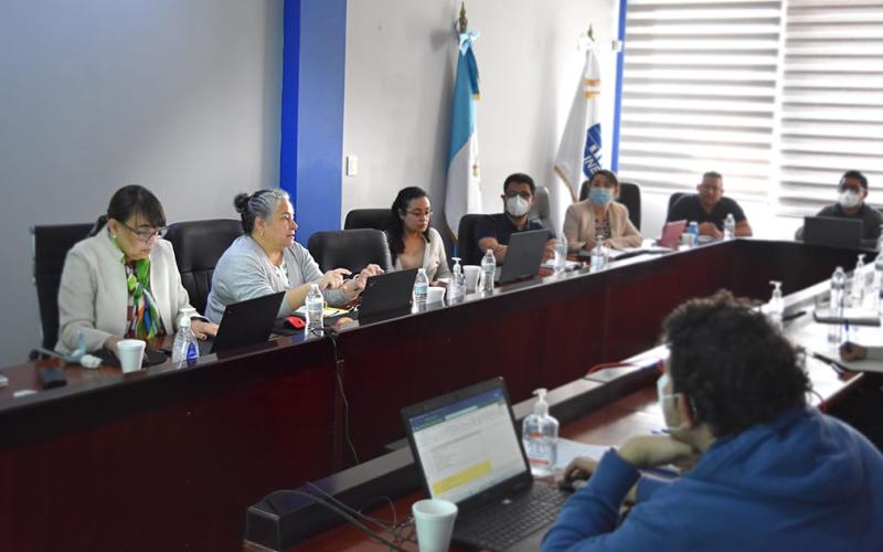 INE RECIBE APOYO DE CEPAL