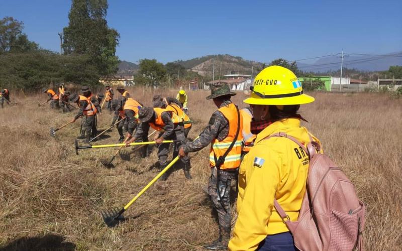429 Soldados se entrenaron como Bomberos Forestales, con el fin de salvaguardar los recursos naturales.