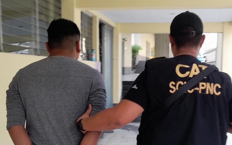 PNC remite a migración a salvadoreño por violación