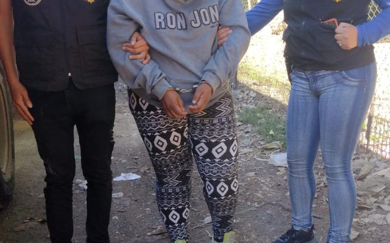 Especialistas de DEIC capturan a dos personas por delitos de femicidio