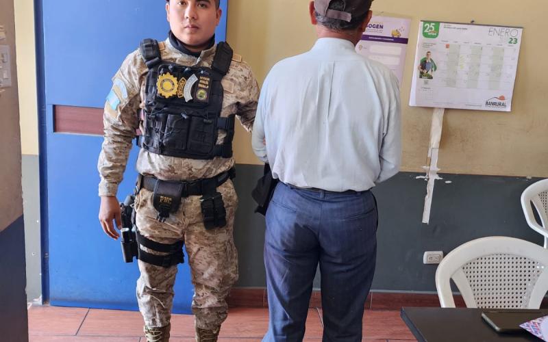 Capturan en Tecpán a una persona por tala ilegal de producto forestal