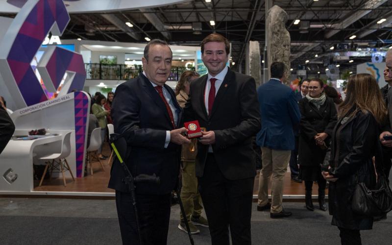 Presidente Dr. Alejandro Giammattei participa en la inauguración Feria Internacional del Turismo -Fitur- en España.