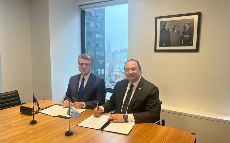 Memorándum de Entendimiento entre el Ministerio de Relaciones Exteriores de la República de Guatemala y el Ministerio de Relaciones Exteriores de la República de Estonia sobre Consultas Políticas 