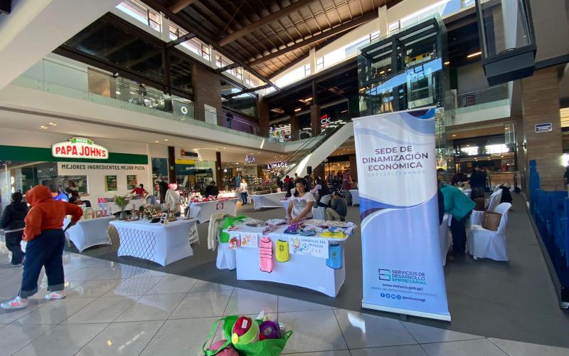 Bazar de emprendimiento se presenta en Centro Comercial de Quetzaltenango