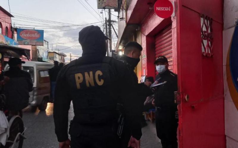 Ejecutan allanamientos por distintos casos de investigación en cuatro departamentos del país