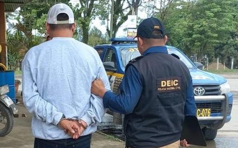 Capturados fingían ser policías para ofrecer producto de contrabando supuestamente decomisado