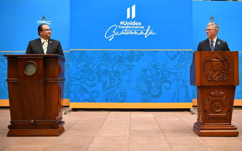 Canciller Mario Búcaro