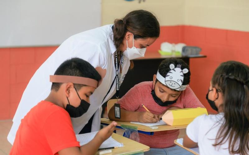 Los niños y niñas son atendidos por profesionales