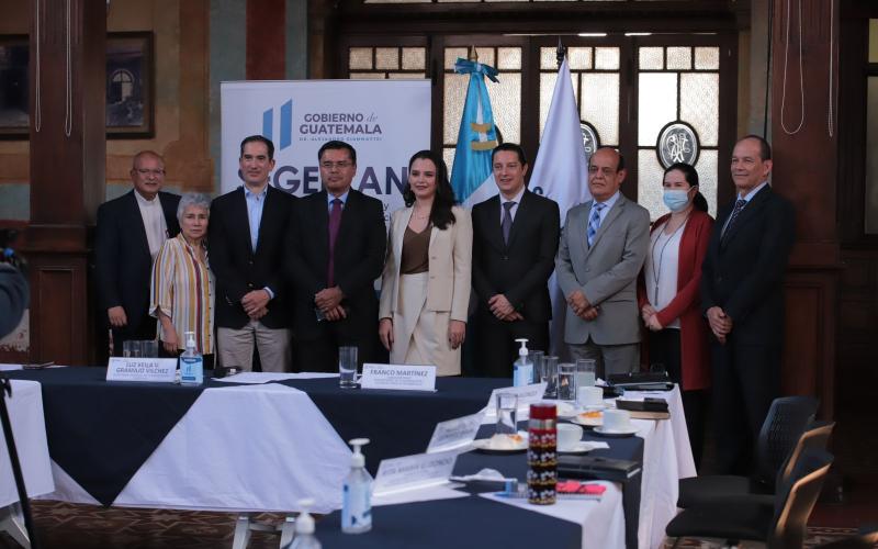 Foto oficial reunión con la Iniciativa Guatemala Adelante