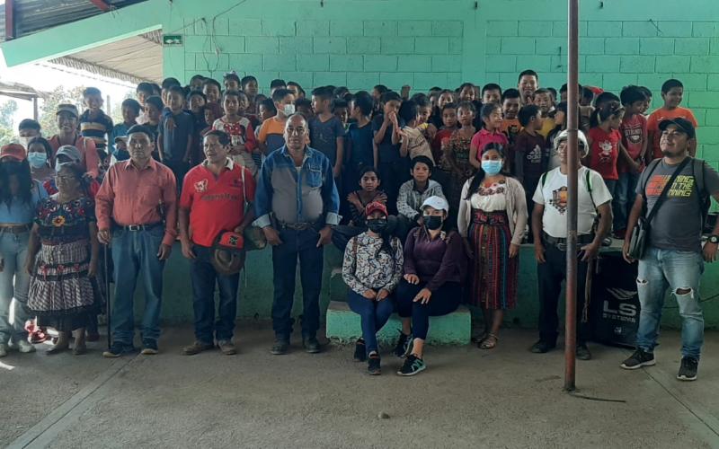 Jóvenes de Chimaltenango aplican lo aprendido en diplomados ambientales