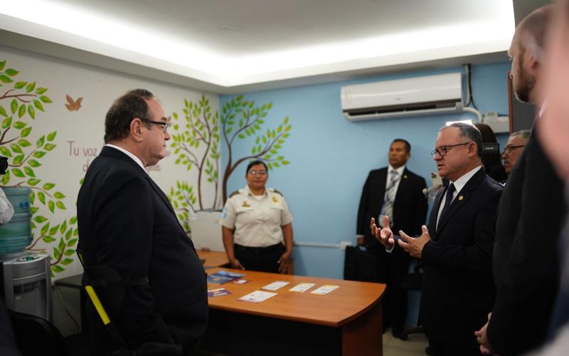 Autoridades hacen el llamado a unificar esfuerzos para erradicar la violencia contra la mujer