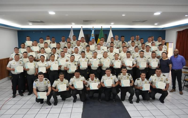 Formación de Policía Comunitaria refuerza estrategias para prevenir el delito