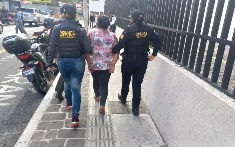 Detienen a mujeres que colaboraban con pandillas para cobro extorsión