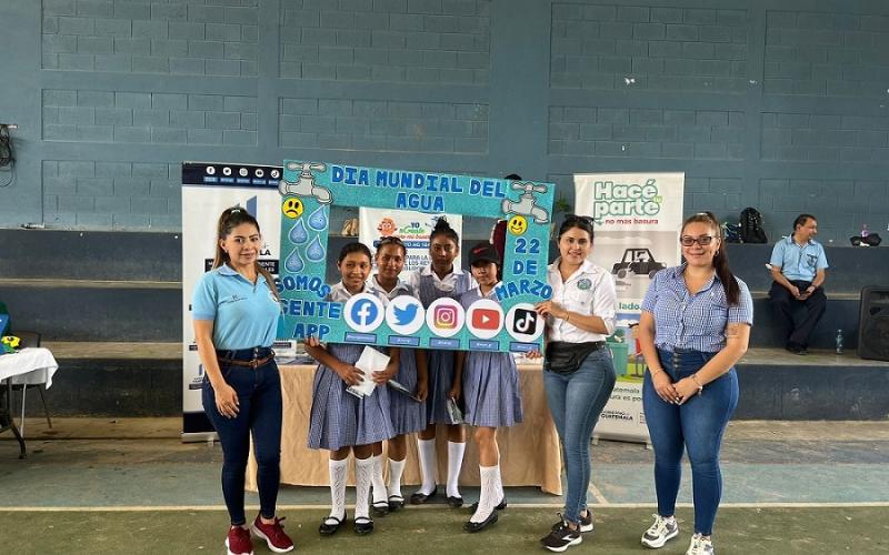 Juventud de Puerto Barrios involucrada en la protección del agua