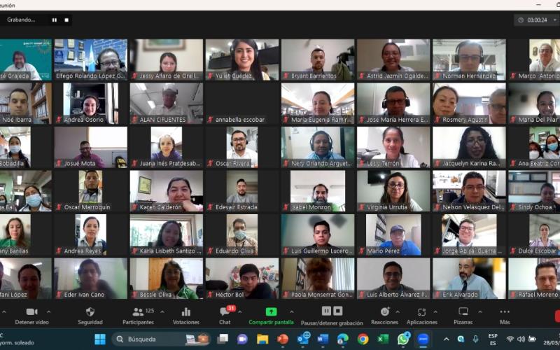 Personas conectadas virtualmente en capacitación de la Quality Summit del Sistema Nacional de la Calidad