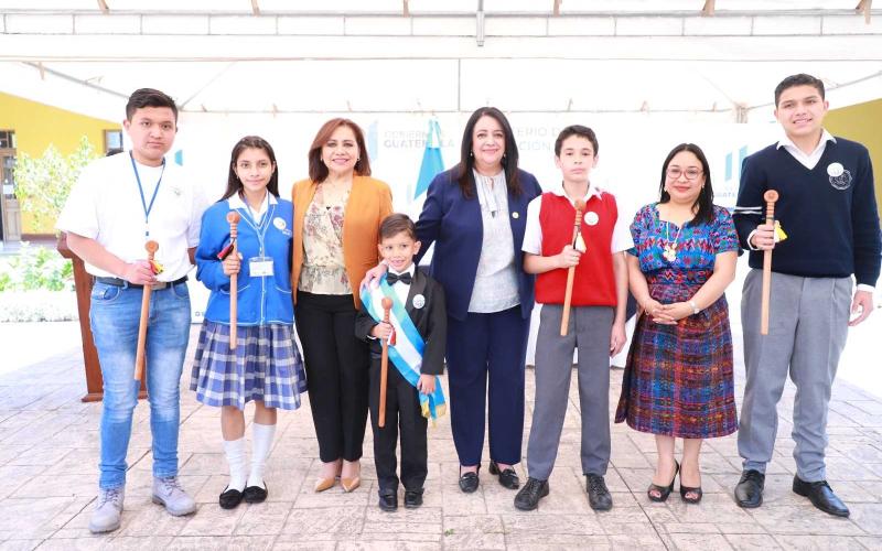 Realizan acto de toma de posesión de Gobiernos Escolares 2023