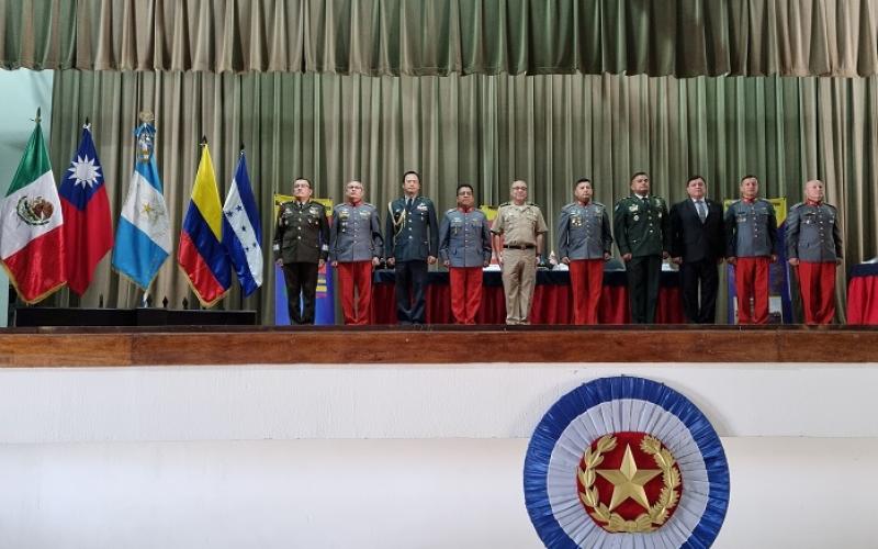 Intercambio de Experiencias de Universidades de Defensa.