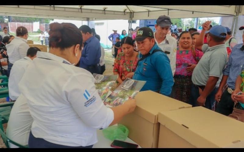 Fontierras recomienda a familias de Petén no vender sus terrenos
