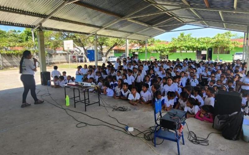 MARN instruye a jóvenes de Petén sobre prácticas de resguardo ambiental 