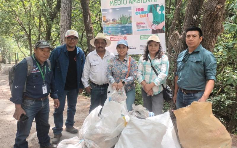 Instituciones de Huehuetenango se unen en jornada de limpieza por el Día de la Tierra