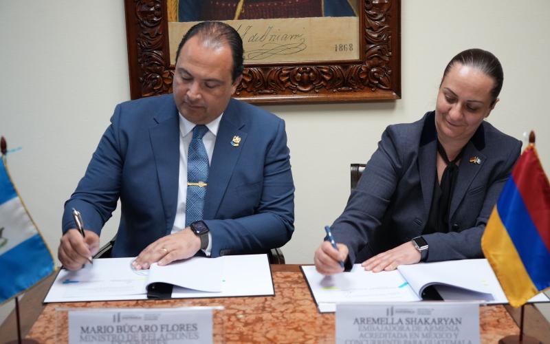 Guatemala y Armenia acuerdan dinamizar relaciones bilaterales  