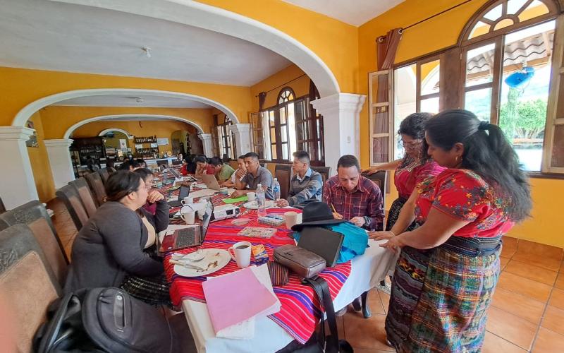 Emprendedores de Sololá reciben capacitación para fortalecer sus negocios