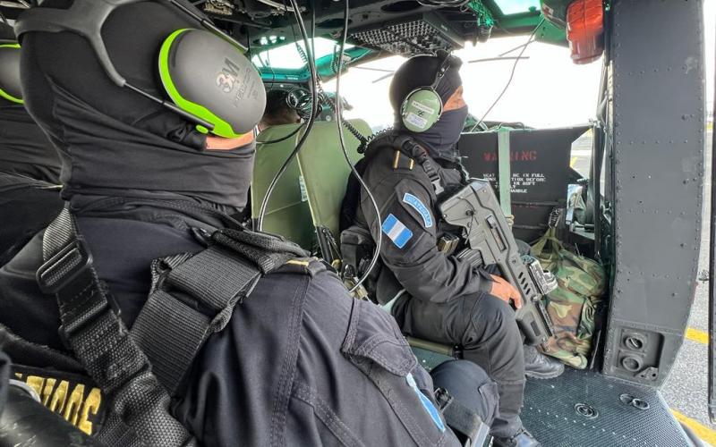 Continúan patrullajes aéreos en distintos puntos país