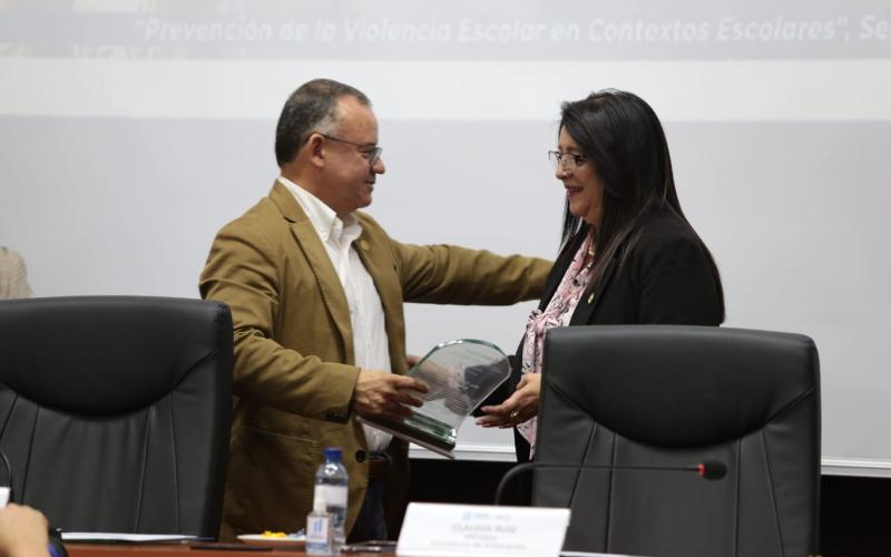 Autoridades fortalecen estrategias dirigidas a la prevención de la violencia