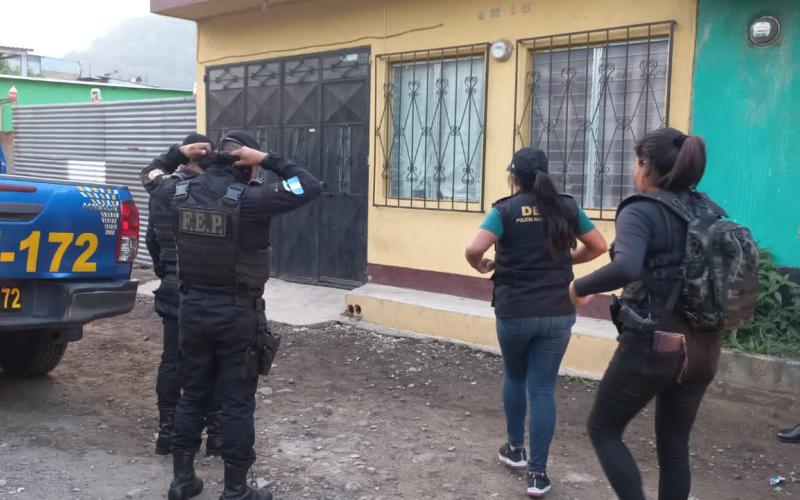 Investigadores desarrollan más de 100 allanamientos contra las extensiones