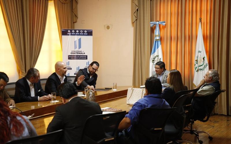 MARN impulsa alianzas público-privadas para el manejo adecuado de los desechos sólidos