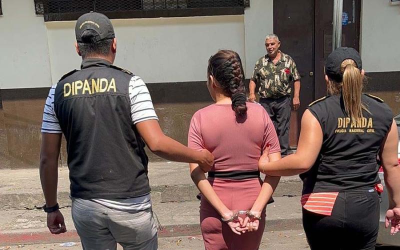Dipanda captura a cinco mujeres en distintos operativos por el delito de extorsión