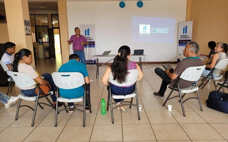 Emprendedores reciben impulso para el desarrollo económico local de Jutiapa