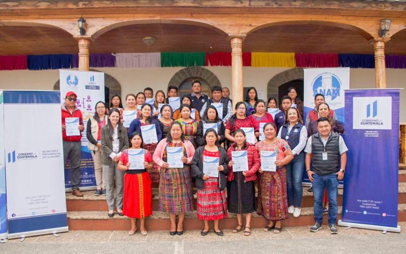 SEPREM realiza Escuela de Formación y Liderazgo para las Directoras de las Direcciones Municipales de la Mujer en San José Chacayá, Sololá