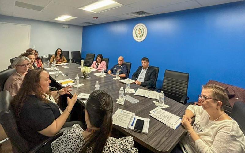 Visita oficial de la Secretaria Presidencial de Mujer al Consulado General de Guatemala en Maryland, Estados Unidos
