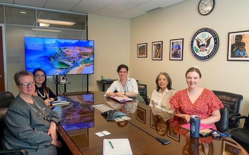 Departamento de Estado de EE.UU. brinda apoyo en la atención de mujeres migrantes víctimas de violencia 