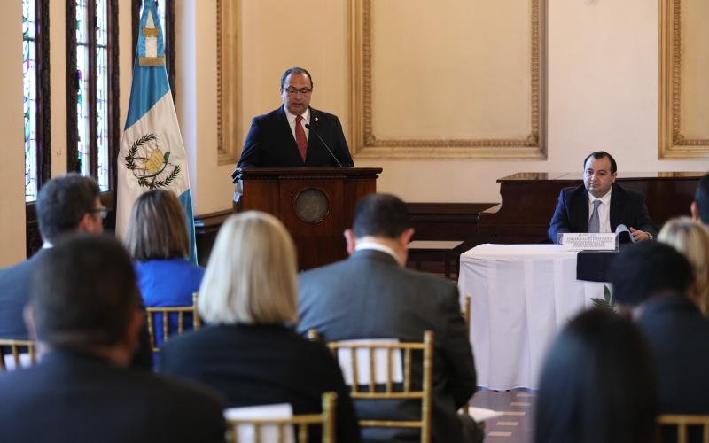 Guatemala presenta postulación de Édgar Stuardo Ralón Orellana para su reelección en la CIDH 