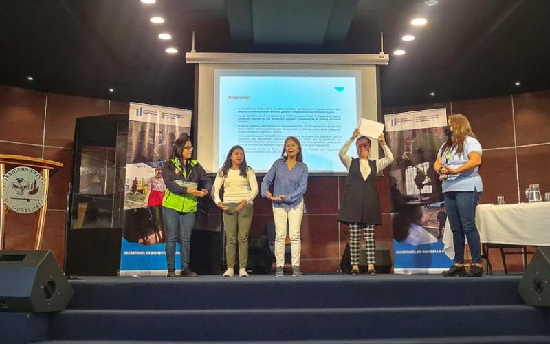 Las educadores recibieron importantes conocimiento para su labor