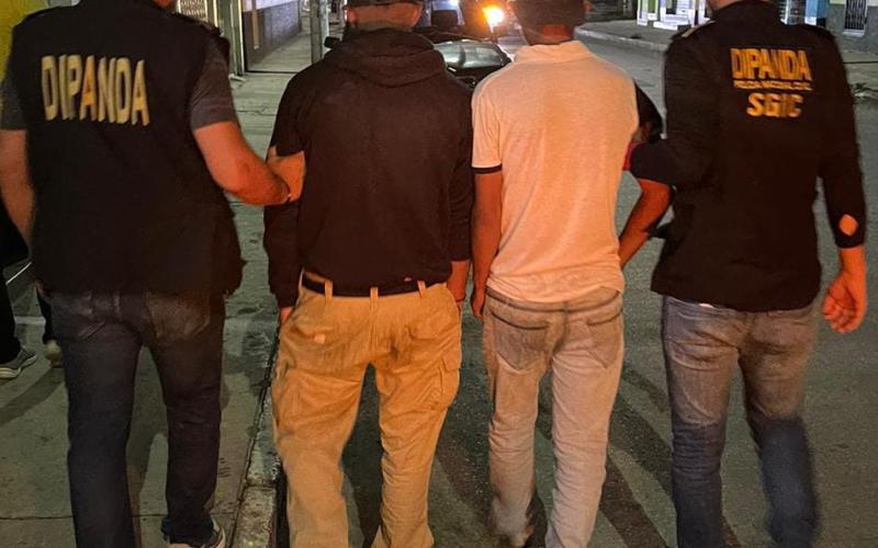 PNC sorprende a presuntos extorsionistas cuando recibían dinero