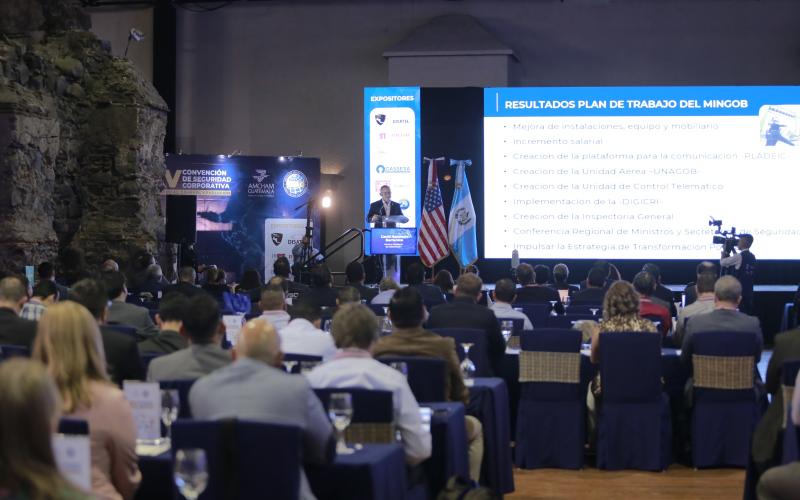 Ministerio de Gobernación presenta avances en seguridad a empresarios de la región