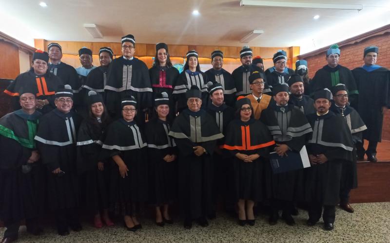 La USAC gradúa a 13 profesionales, becados por SEGEPLAN, en la Maestría en Gestión de la Planificación para el Desarrollo