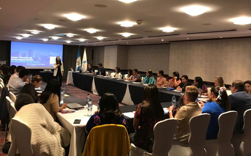 Mujeres empresarias integran mesa técnica para el empoderamiento económico de la mujer